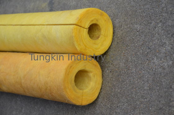 Rigid Glass Wool Pipe Insulation 64 Kg/m3 , High Temperature Pipe Insulation